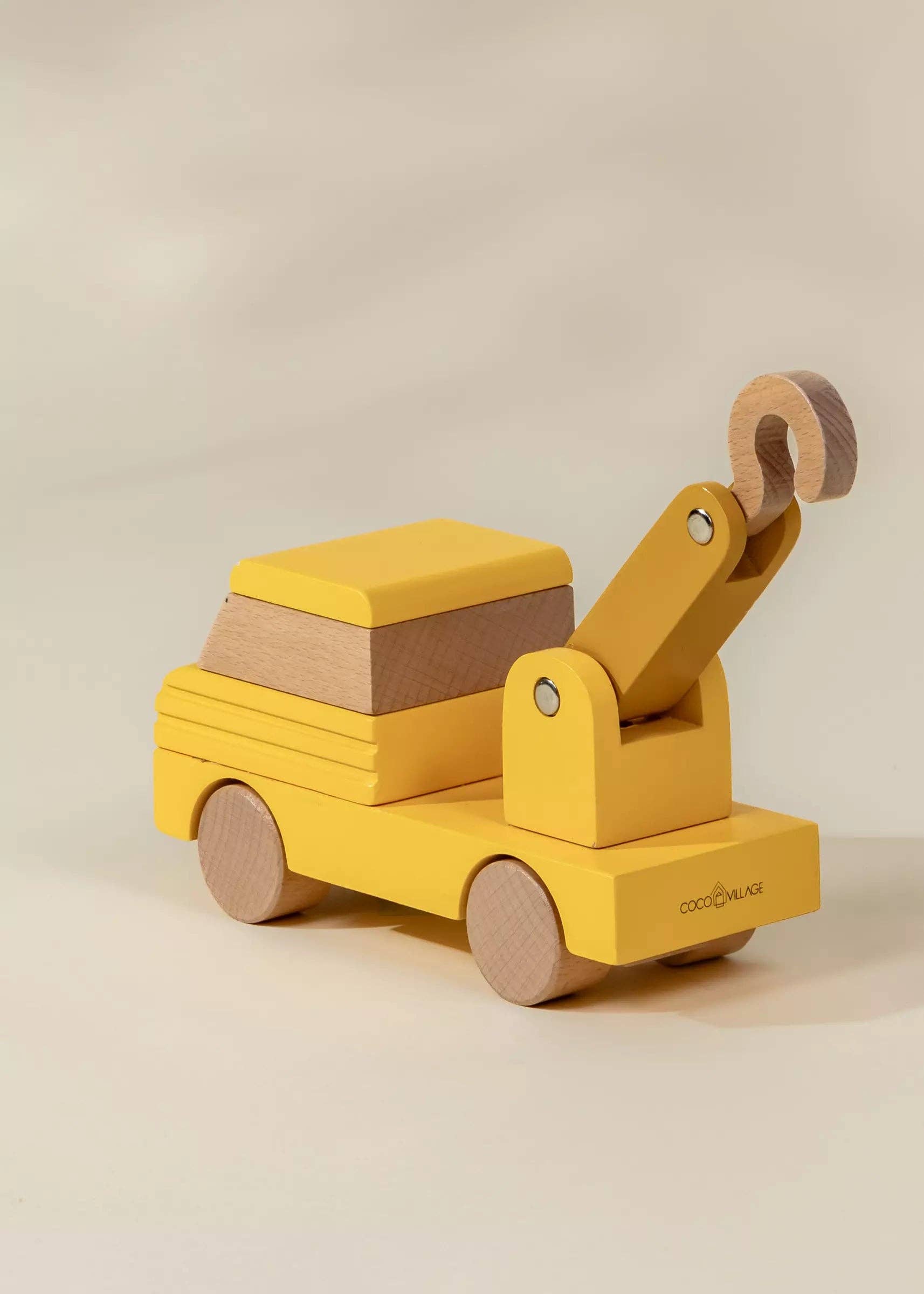 Wooden Construction Vehicle - Tow Truck