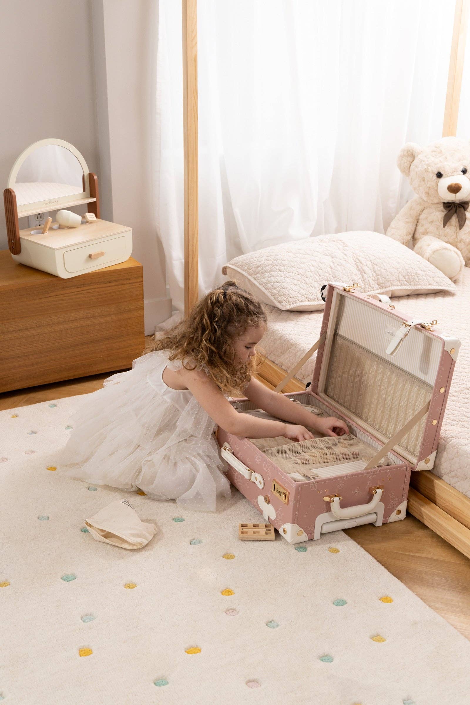 Vegan Leather Carry-On Suitcase - Ballerina