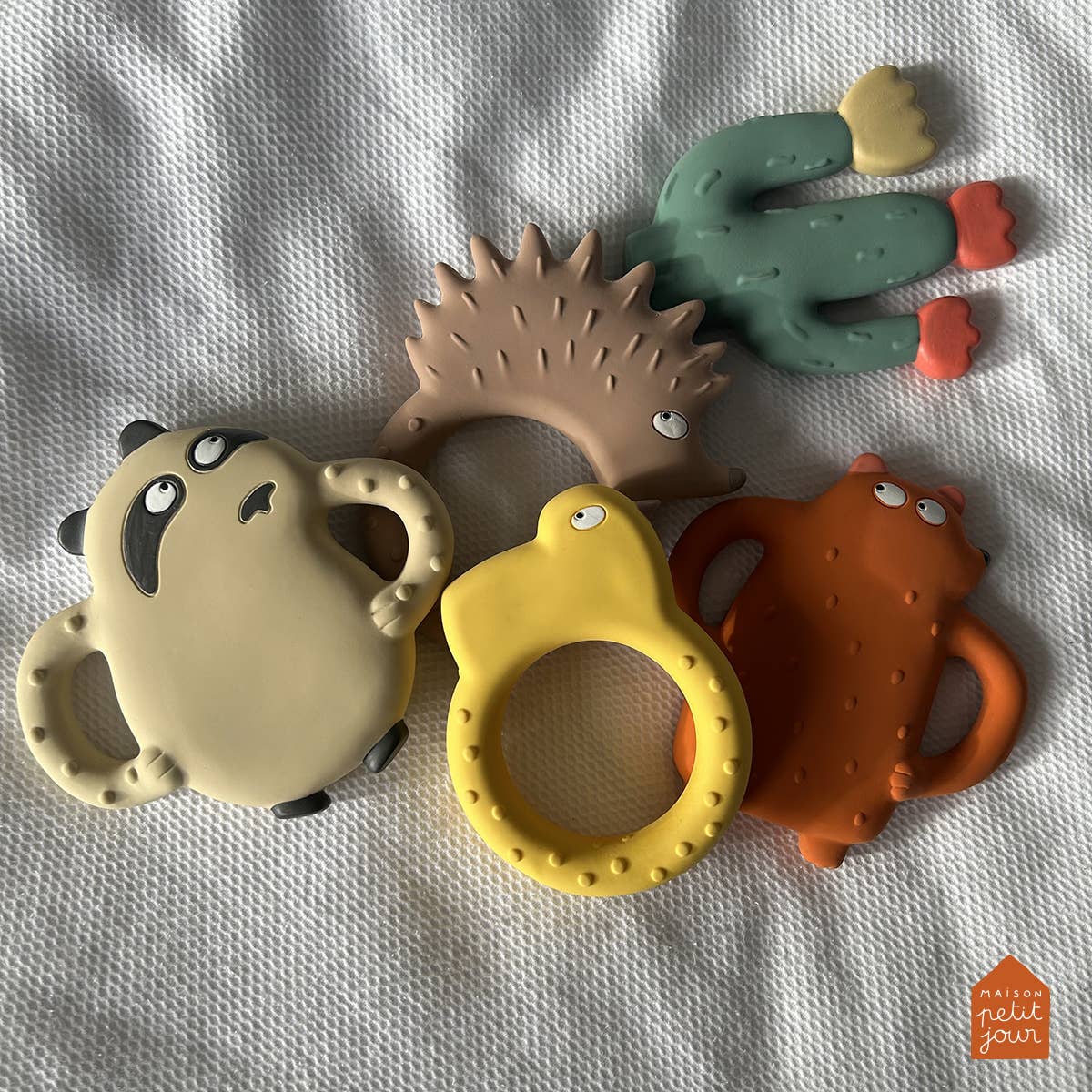 Natural rubber teether Chick