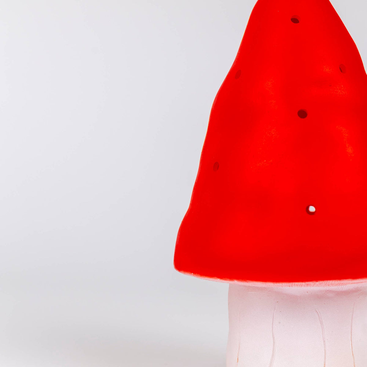 Small Mushroom Red w/ Plug