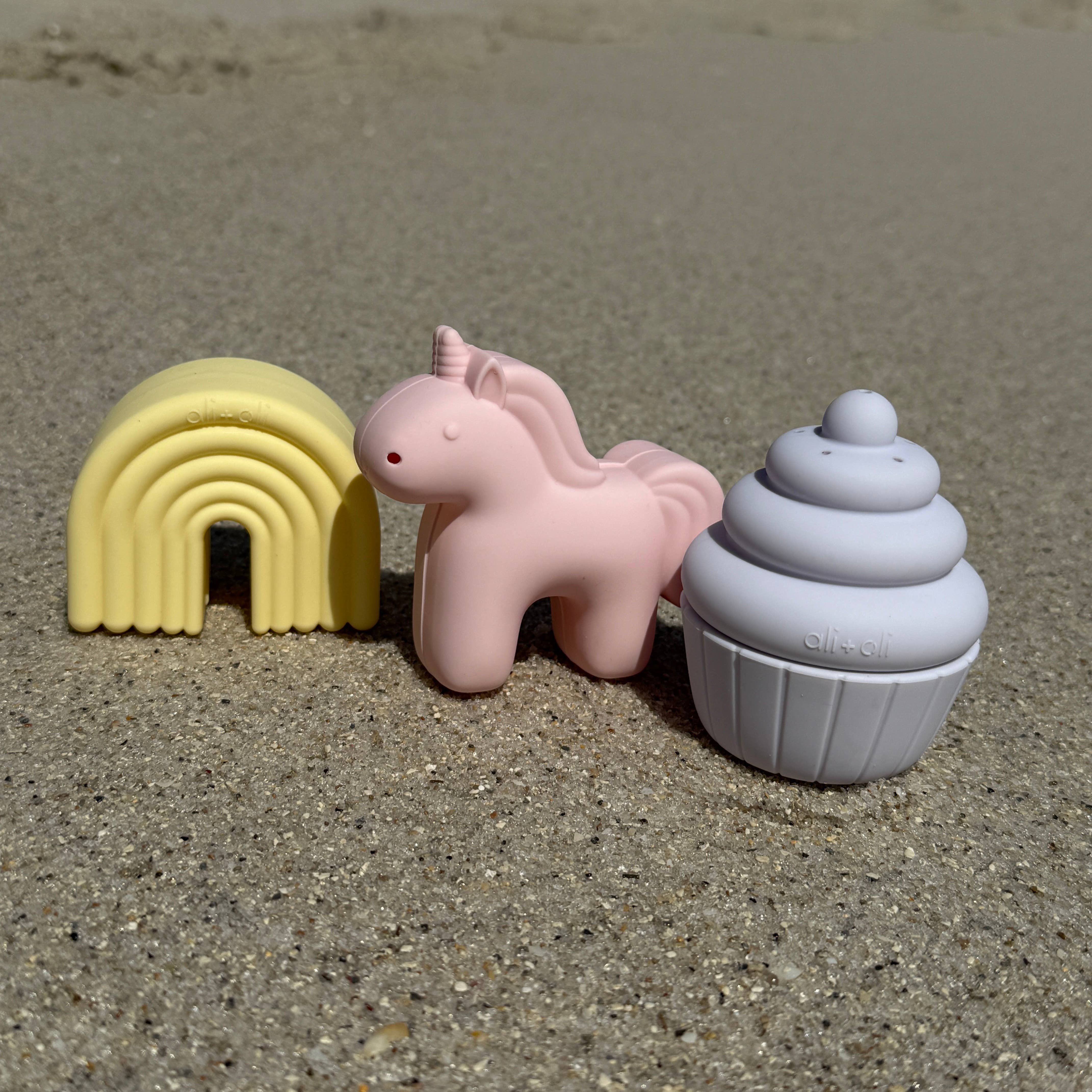 Ali+Oli Squirt Water Bath Toy Set - Unircorn Mold Free