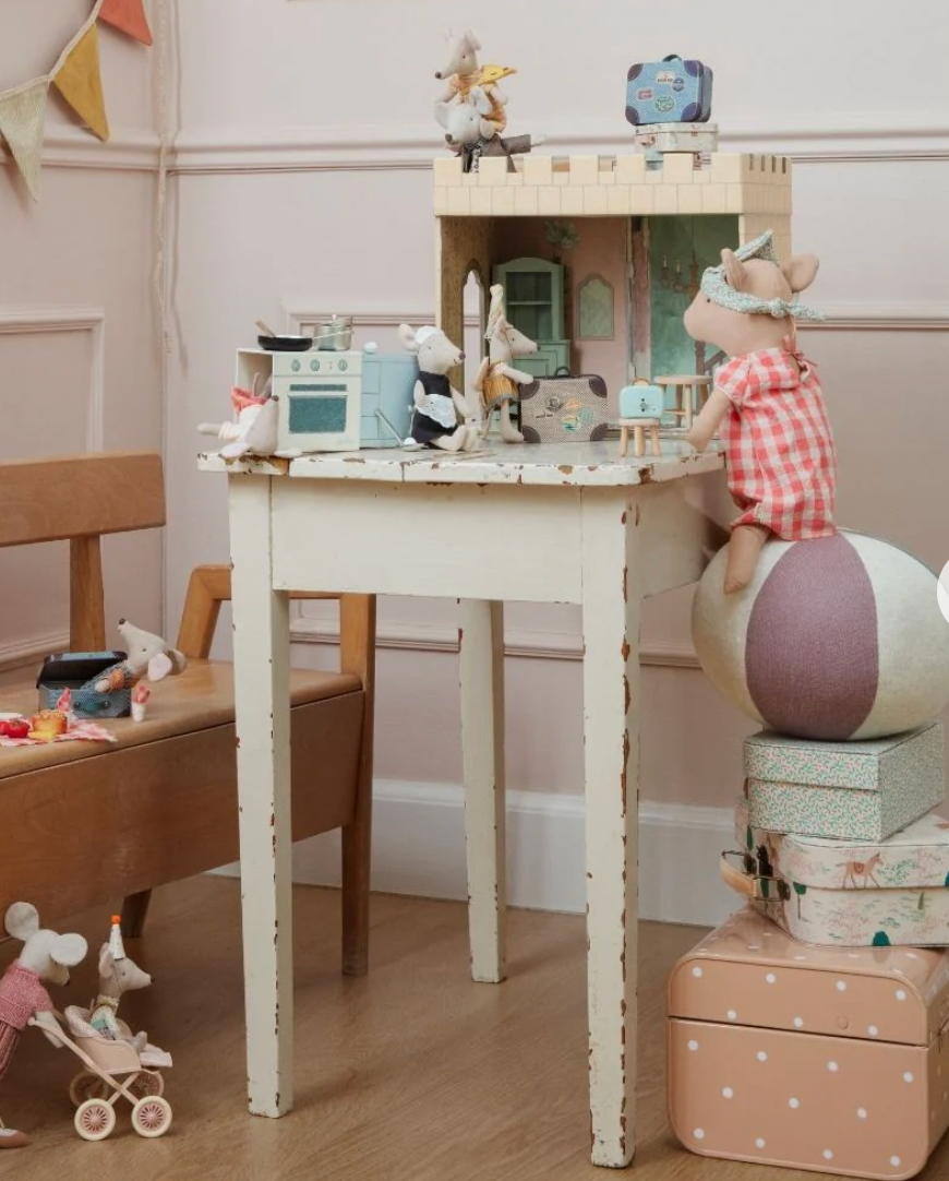 Maileg Castle Hall - Mouse