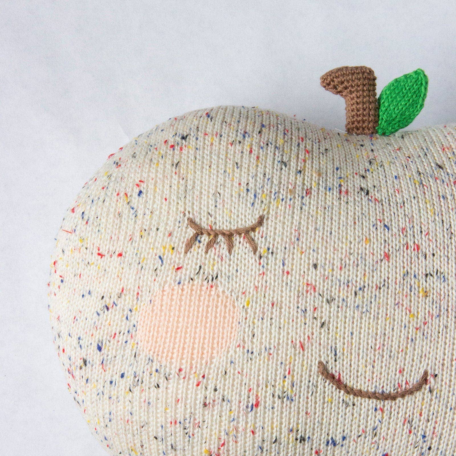 Apple Pillow Tweedy